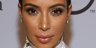 Un posteo de Kim Kardashian pone a un marketer en problemas con la FDA